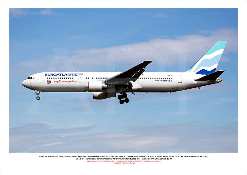 CS-TSV - Euro Atlantic Airways  Boeing 767-34P ER  (Msn 33049 Ln 898) - 01