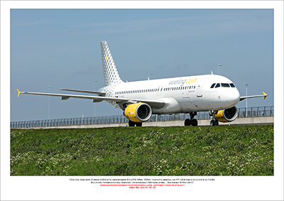 EC-HTD - Vueling Airlines Airbus A320-214 (Msn 1550) - 03