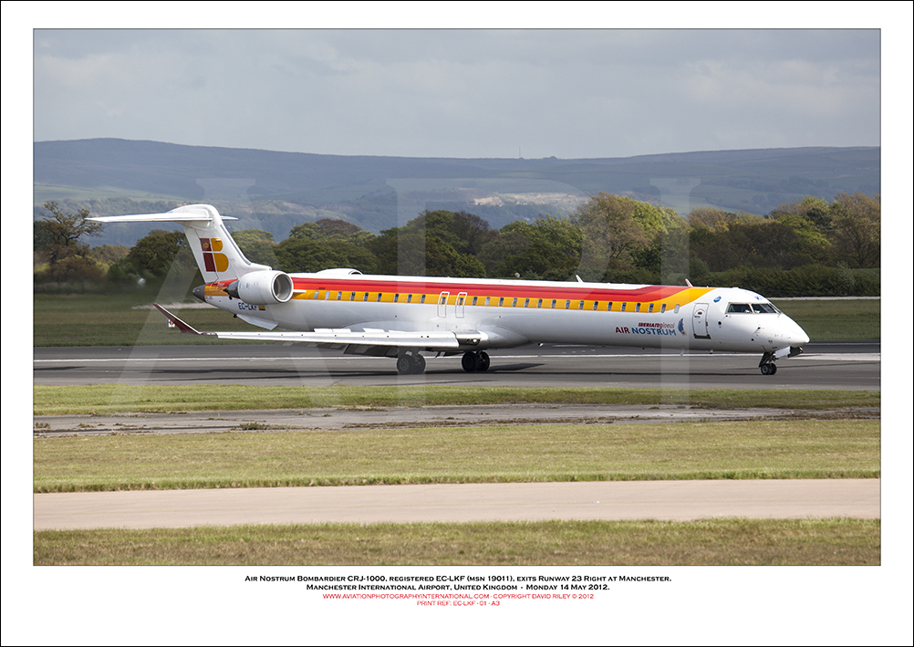 EC-LKF - Air Nostrum Bombardier CRJ-1000 (Msn 19011), - 01