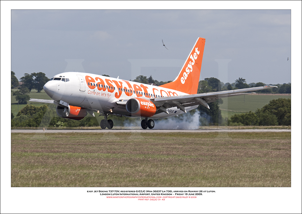 G-EZJC - easyJet Boeing 737-73V (Msn 30237 Ln 730) - 01