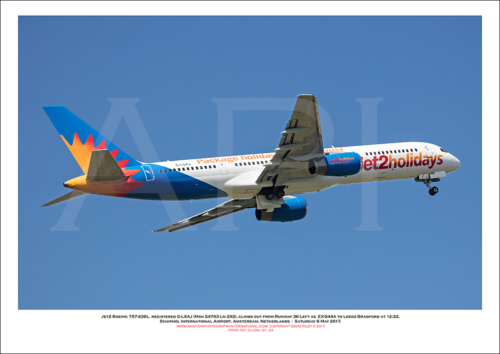 G-LSAJ -  Jet2 Boeing 757-236L (Msn 24793 Ln 292) - 01