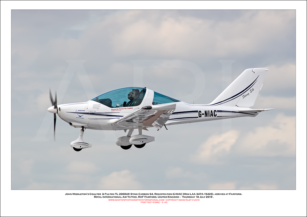 G-NIAC - John Middleton�s Coulter  & Fulton TL 2000UK Sting Carbon S4 (Msn  LAA 347A-15425) - 01