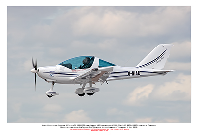 G-NIAC - John Middleton�s Coulter  & Fulton TL 2000UK Sting Carbon S4 (Msn  LAA 347A-15425) - 01