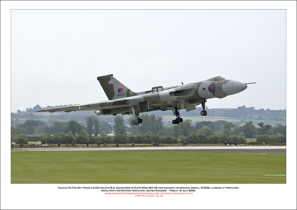 G-VLCN - Avro Vulcan B2 (Msn 12) - 04