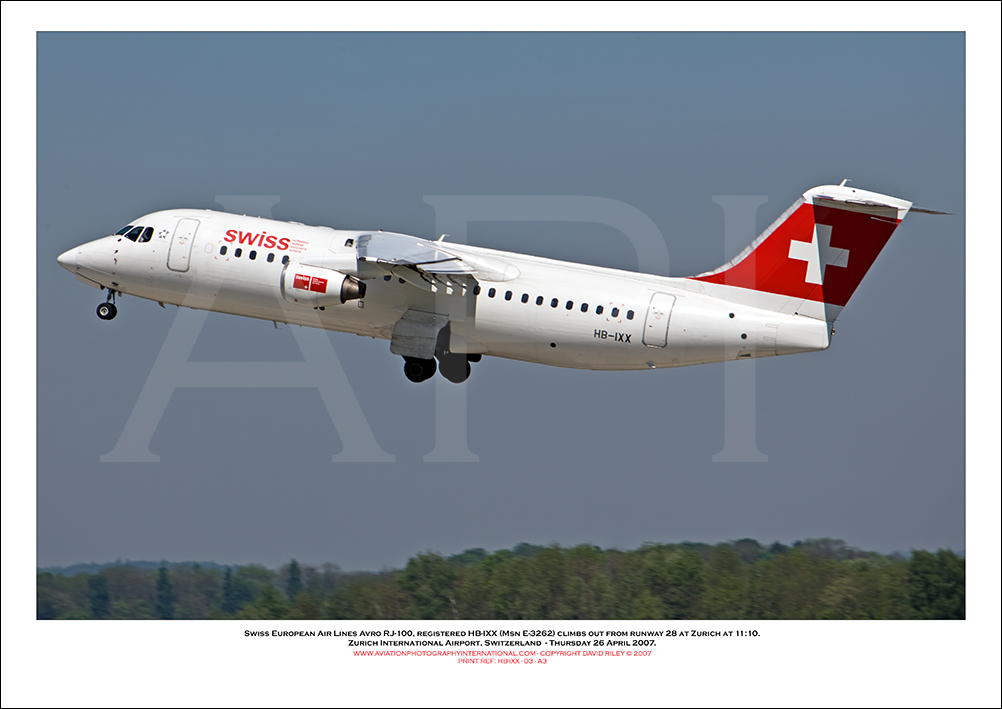 HB-IXX - Swiss European Air Lines Avro RJ100 (Msn E3262) - 03