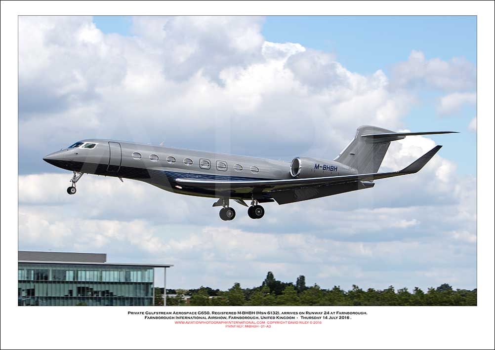 M-BHBH - Gulfstream Aerospace G-V Gulstream G550 (Msn 6132) - 01