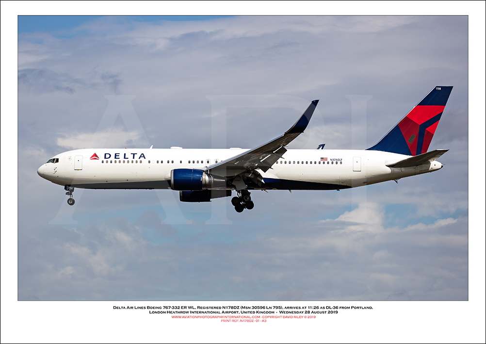 N178DZ - Delta Air Lines Boeing 767-332 ER WL (Msn 30596 Ln 795) - 01