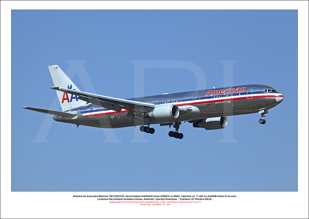 N344AN- American Airlines Boeing 767-323 ER   (Msn 33083 Ln 900) - 01