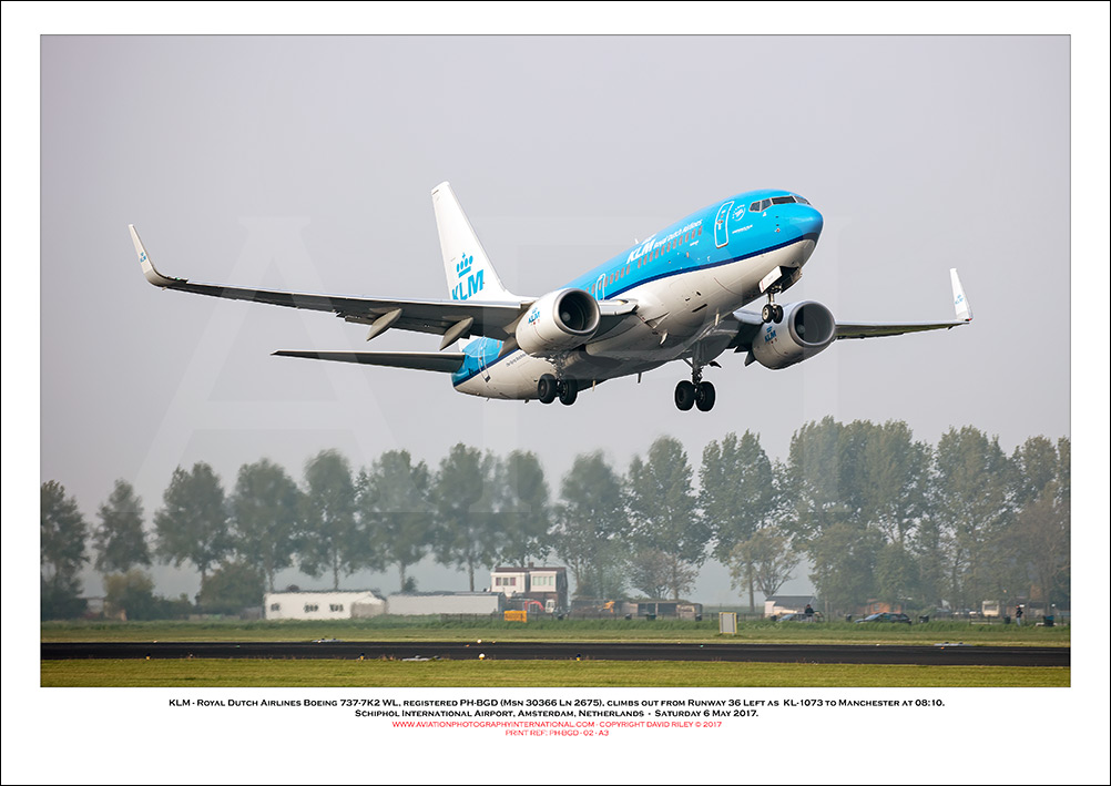 PH-BGD -  KLM - Royal Dutch Airlines Boeing 737-7K2 WL (Msn 30366 Ln 2675) - 02