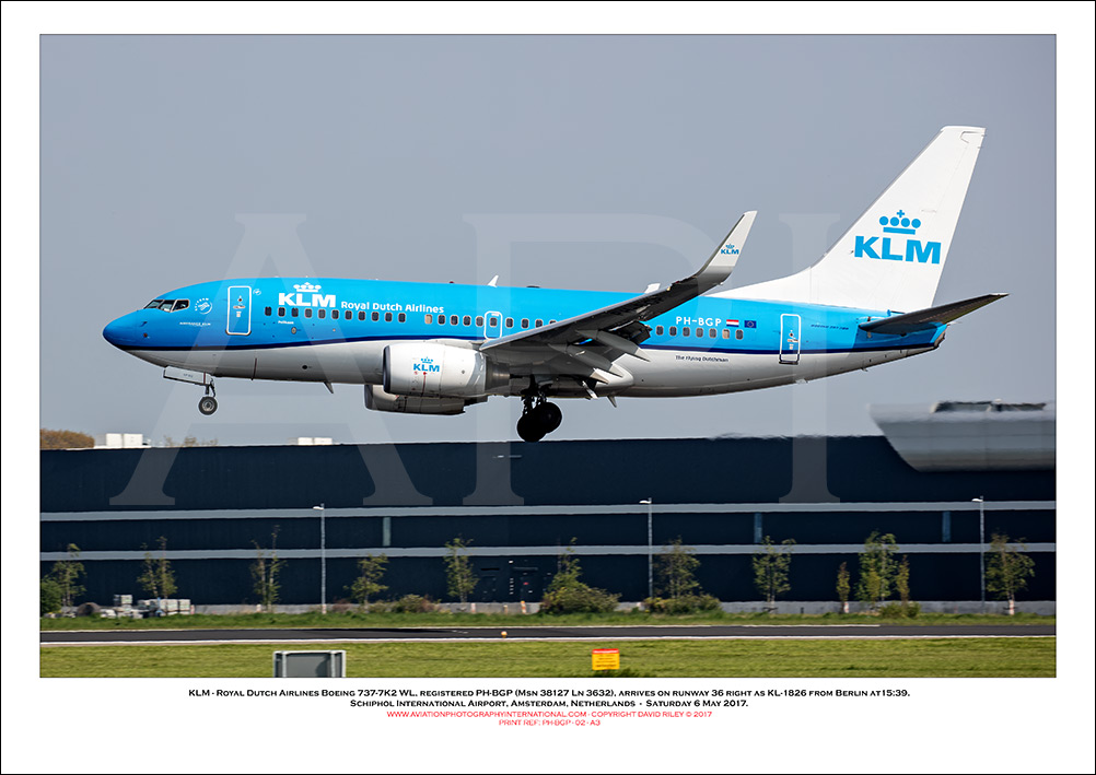 PH-BGP -  KLM - Royal Dutch Airlines Boeing 737-7K2 WL (Msn 38127 Ln 3632) - 02