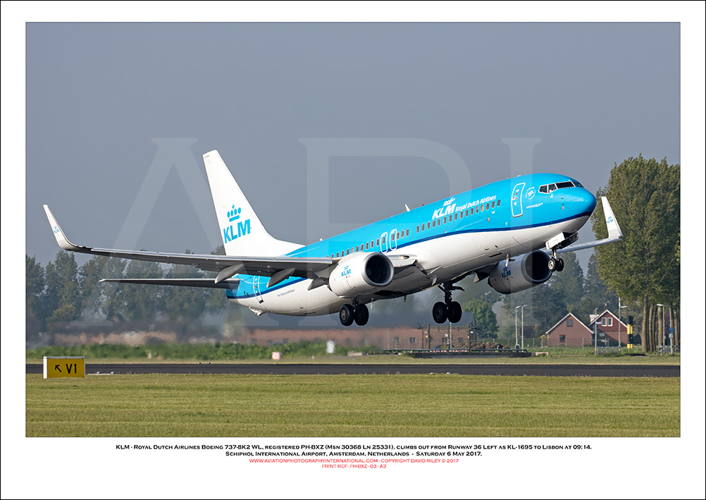 PH-BXZ -  KLM - Royal Dutch Airlines Boeing 737-8K2 WL (Msn 30368 Ln 2533) - 03