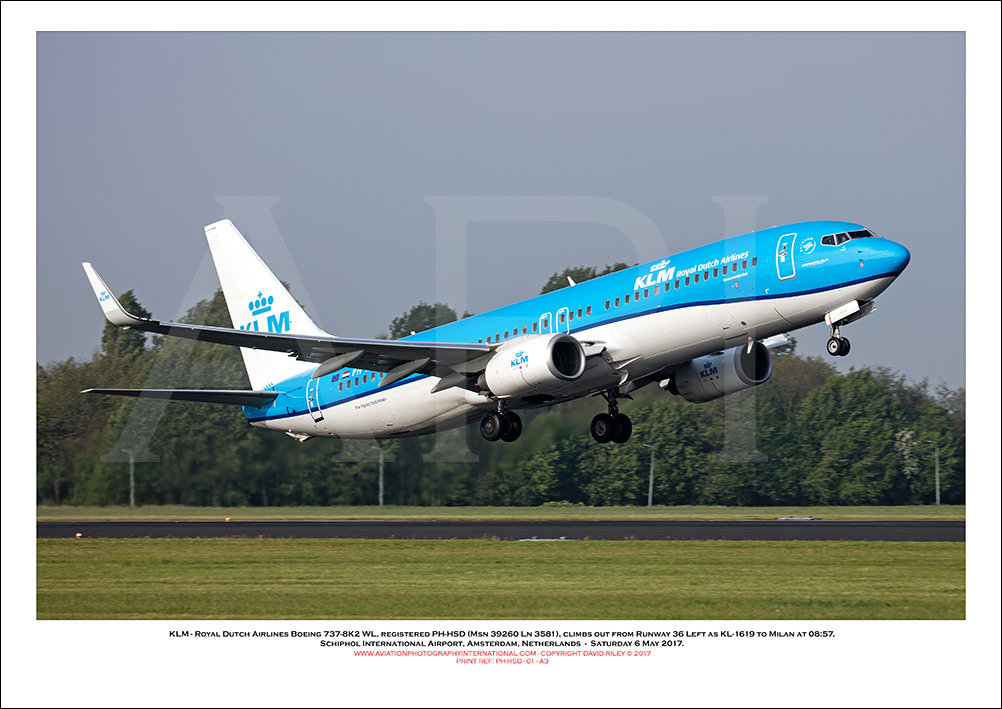 PH-HSD -  KLM - Royal Dutch Airlines Boeing 737-8K2 WL (Msn 39260 Ln 3581) - 01