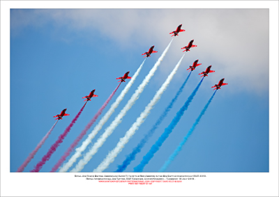 REDS - Royal Air Force Red Arrows in the Big Battle formation at RIAT 2019 - 21