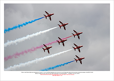 REDS - Royal Air Force Red Arrows coming out of the Tornado formation at RIAT 2019 - 31