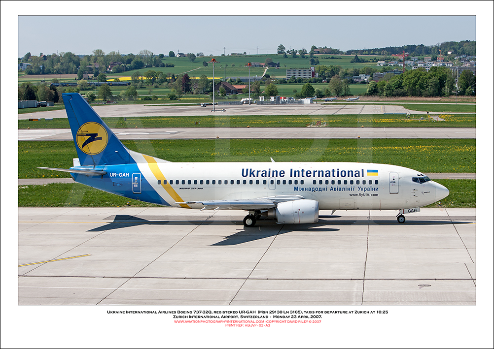 UR-GAH - Ukraine International Airlines Boeing  737-32Q (Msn  29130 Ln 3105) - 01