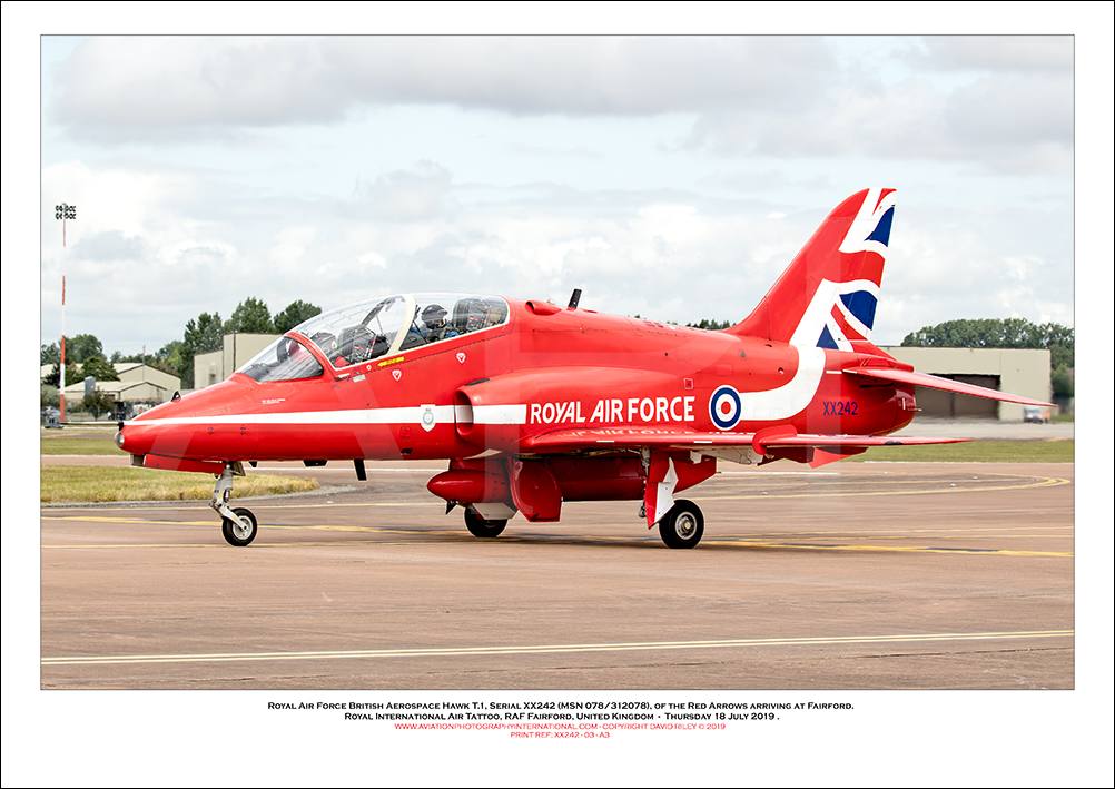 XX242 - Royal Air Force British Aerospace Hawk T.1 (Msn 078/312078) - 03