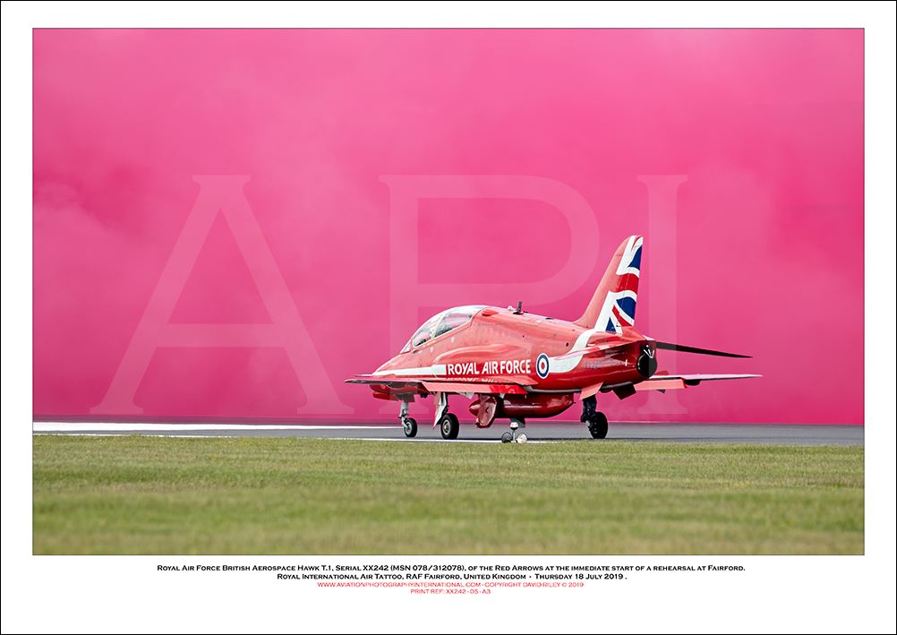 XX242 - Royal Air Force British Aerospace Hawk T.1 (Msn 078/312078) - 05